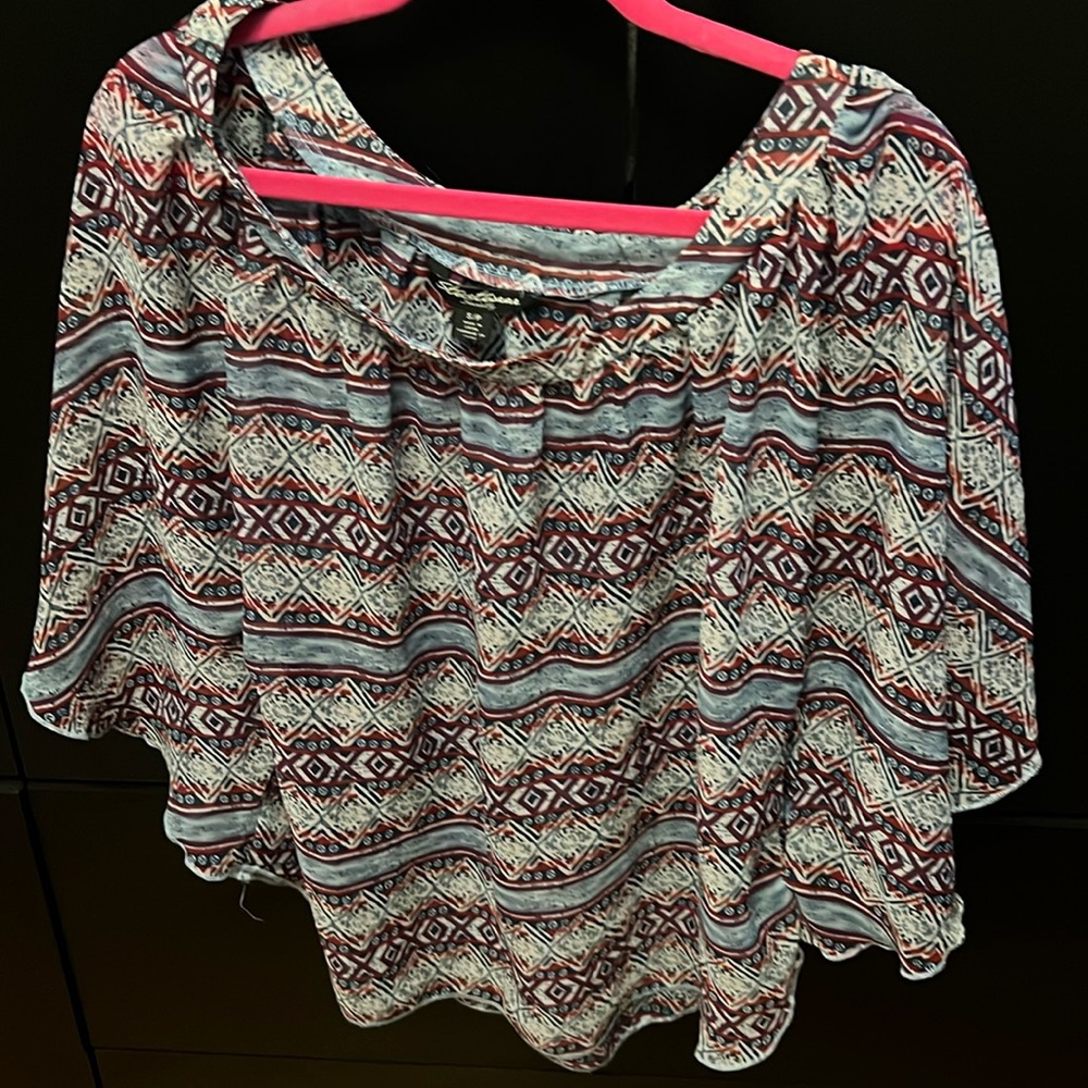 Cutest fancy sleeves top